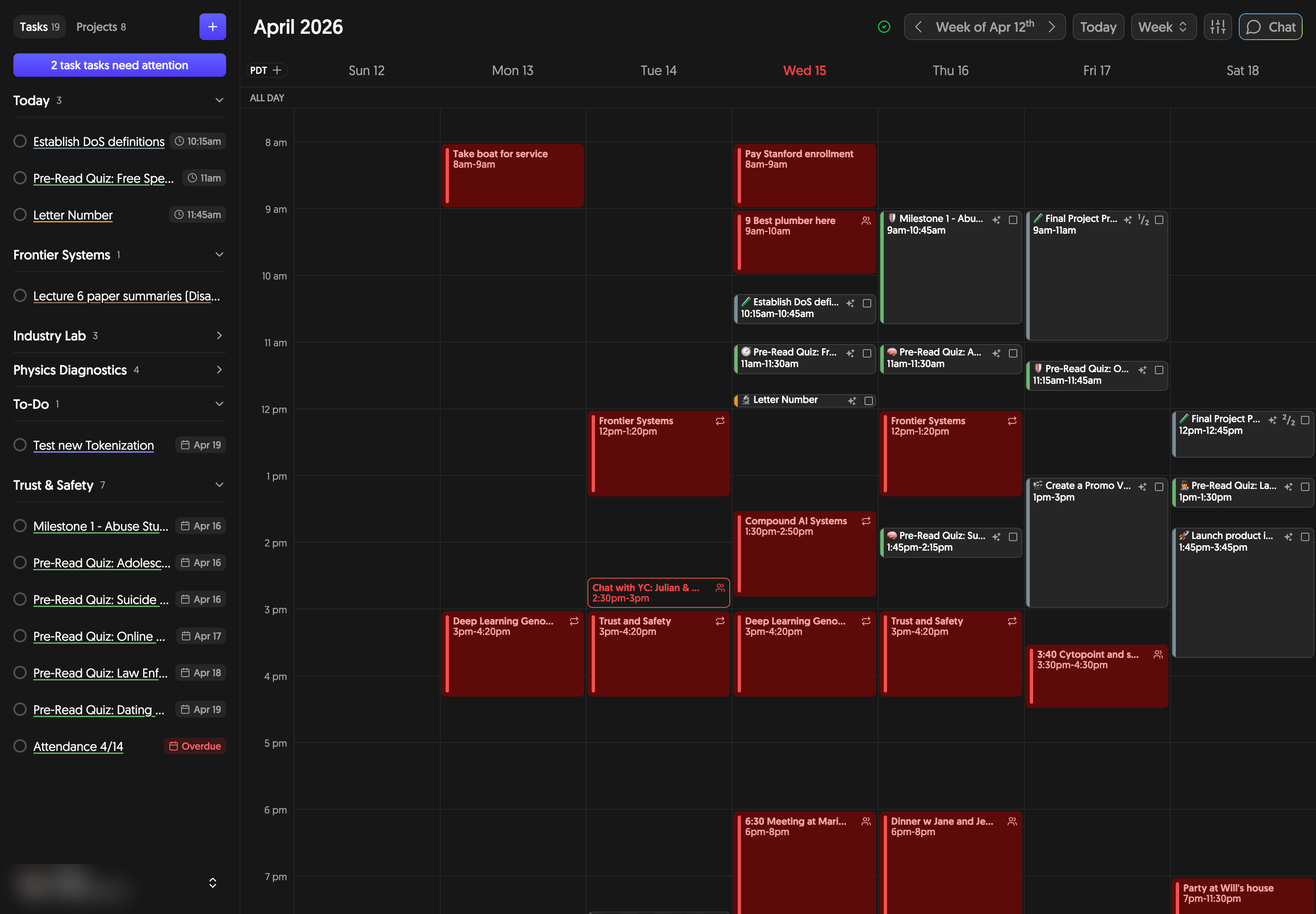 Weeklee week view in dark mode